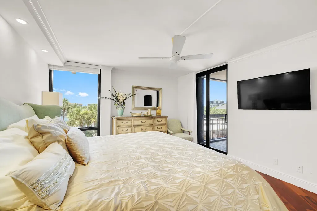 2697 N Ocean Boulevard Boca Raton FL 33431