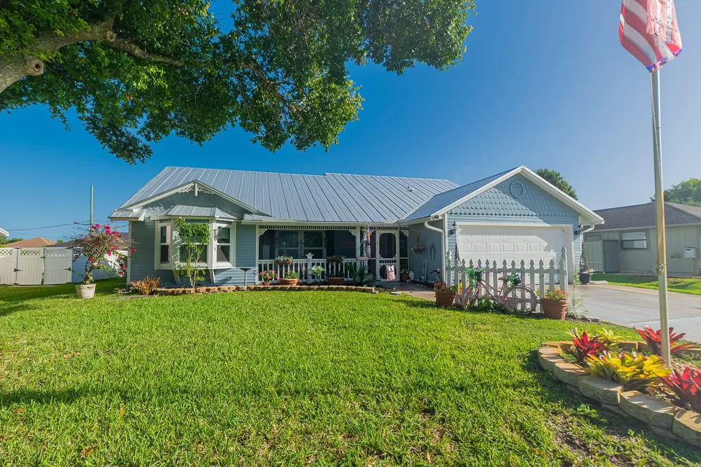 2309 SW Fern Circle Port St Lucie FL 34953