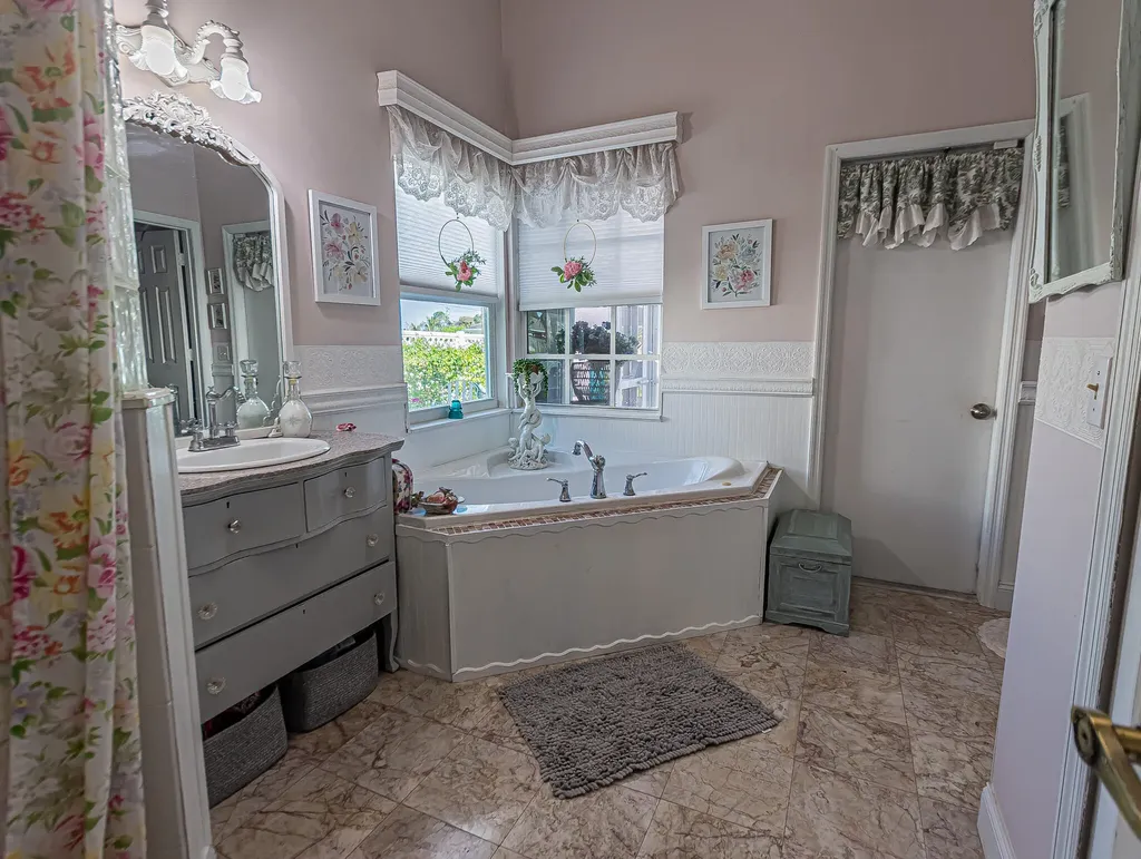 2309 SW Fern Circle Port St Lucie FL 34953
