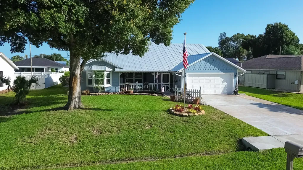 2309 SW Fern Circle Port St Lucie FL 34953