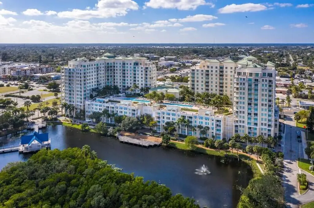 350 N Federal Highway Boynton Beach FL 33435