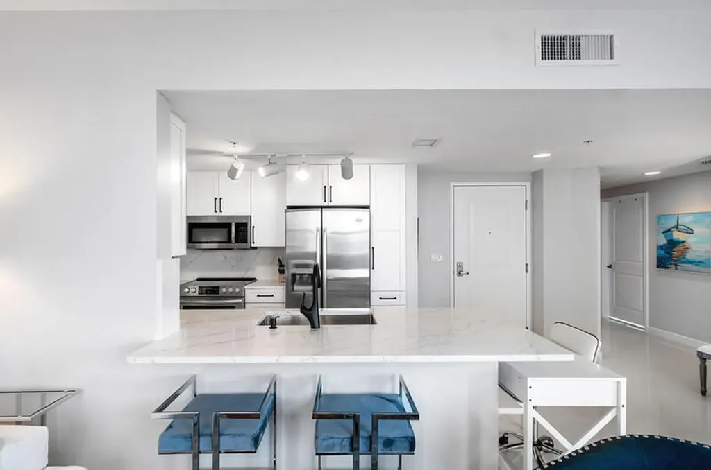 350 N Federal Highway Boynton Beach FL 33435