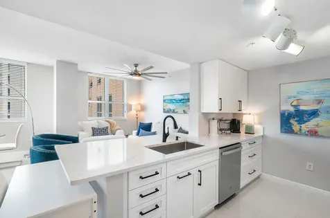 350 N Federal Highway Boynton Beach FL 33435