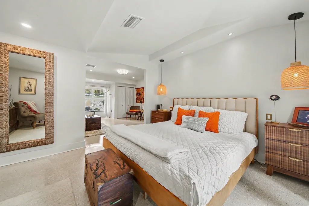 30139 Johnsons Point Road Leesburg FL 34748