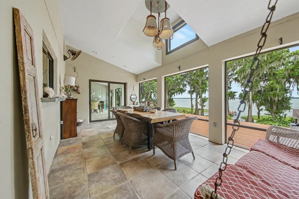30139 Johnsons Point Road Leesburg FL 34748