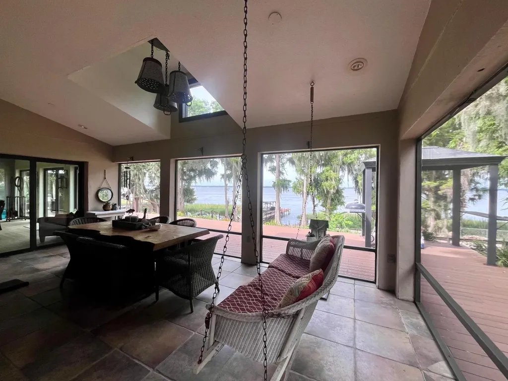 30139 Johnsons Point Road Leesburg FL 34748
