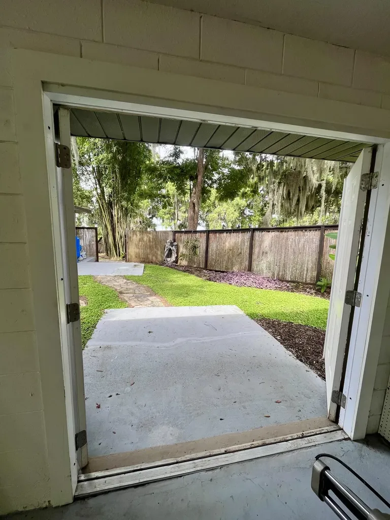 30139 Johnsons Point Road Leesburg FL 34748