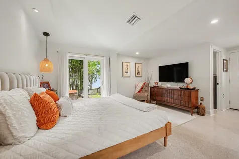 30139 Johnsons Point Road Leesburg FL 34748