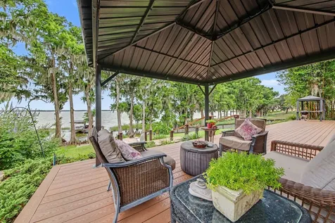 30139 Johnsons Point Road Leesburg FL 34748
