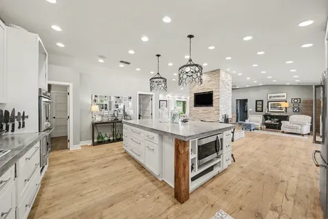 30139 Johnsons Point Road Leesburg FL 34748