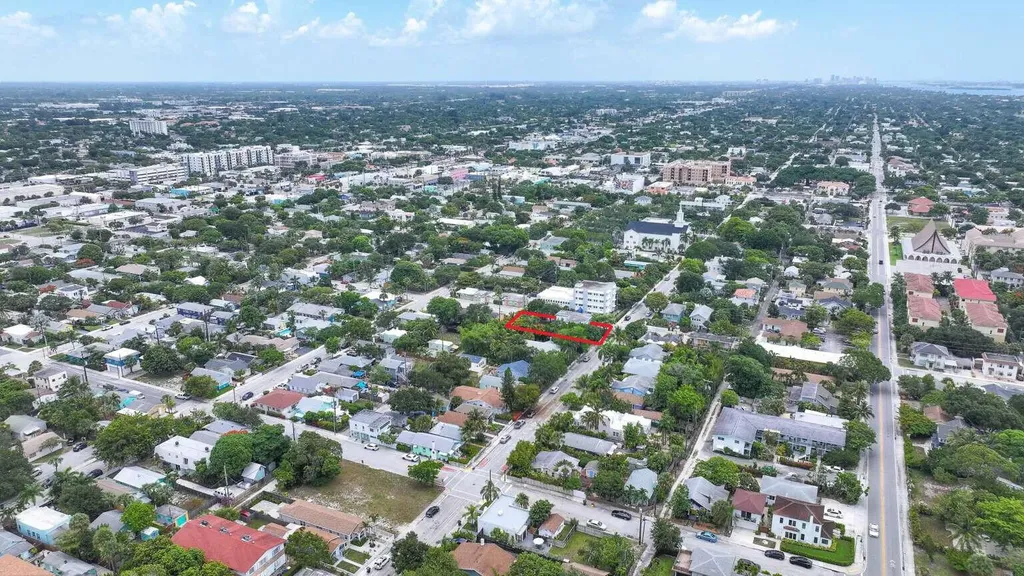 301 S M Street Lake Worth Beach FL 33460