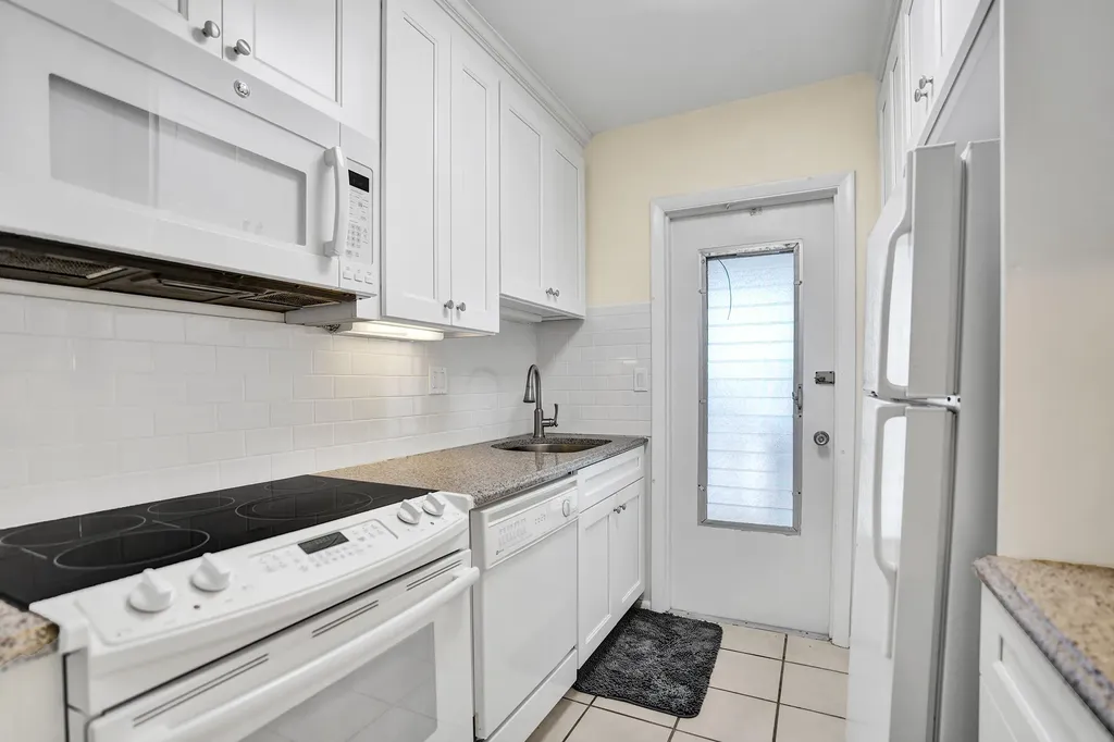 4501 S Ocean Boulevard Lantana FL 33480