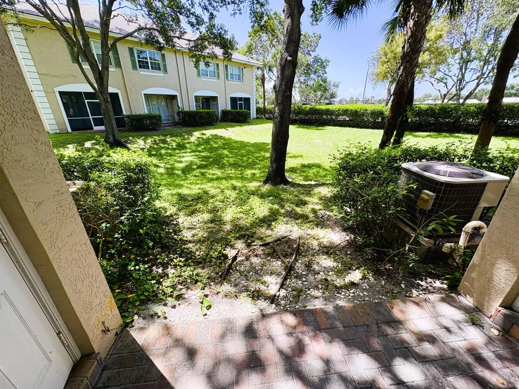721 NW 42nd Avenue Plantation FL 33317