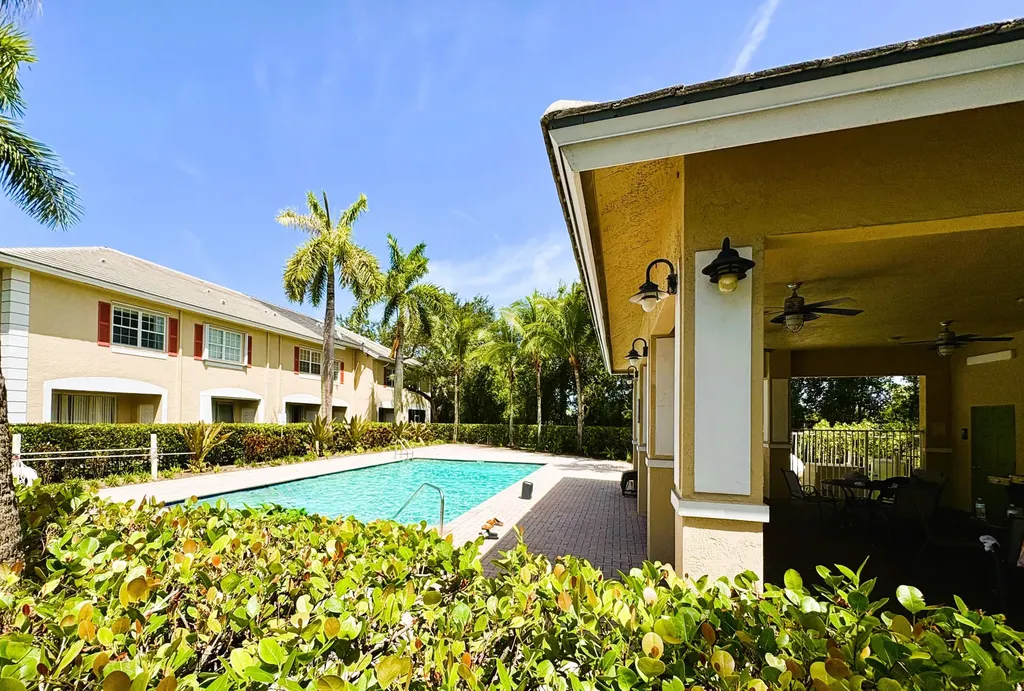 721 NW 42nd Avenue Plantation FL 33317