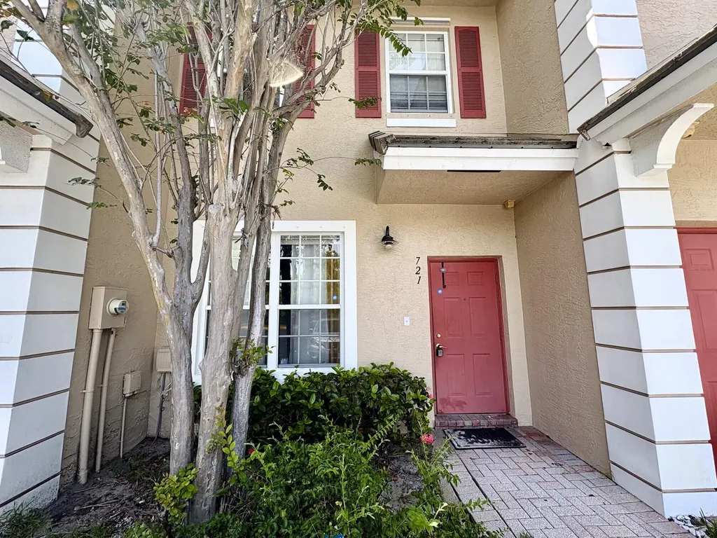 721 NW 42nd Avenue Plantation FL 33317