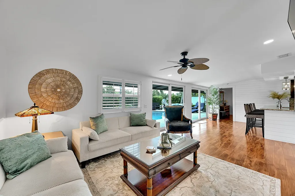 1080 SE 9th Avenue Pompano Beach FL 33060
