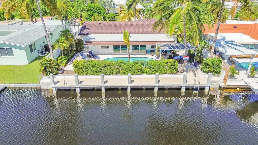 1080 SE 9th Avenue Pompano Beach FL 33060