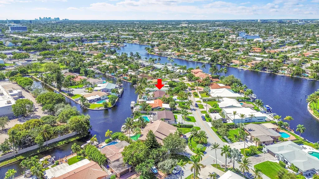 1080 SE 9th Avenue Pompano Beach FL 33060