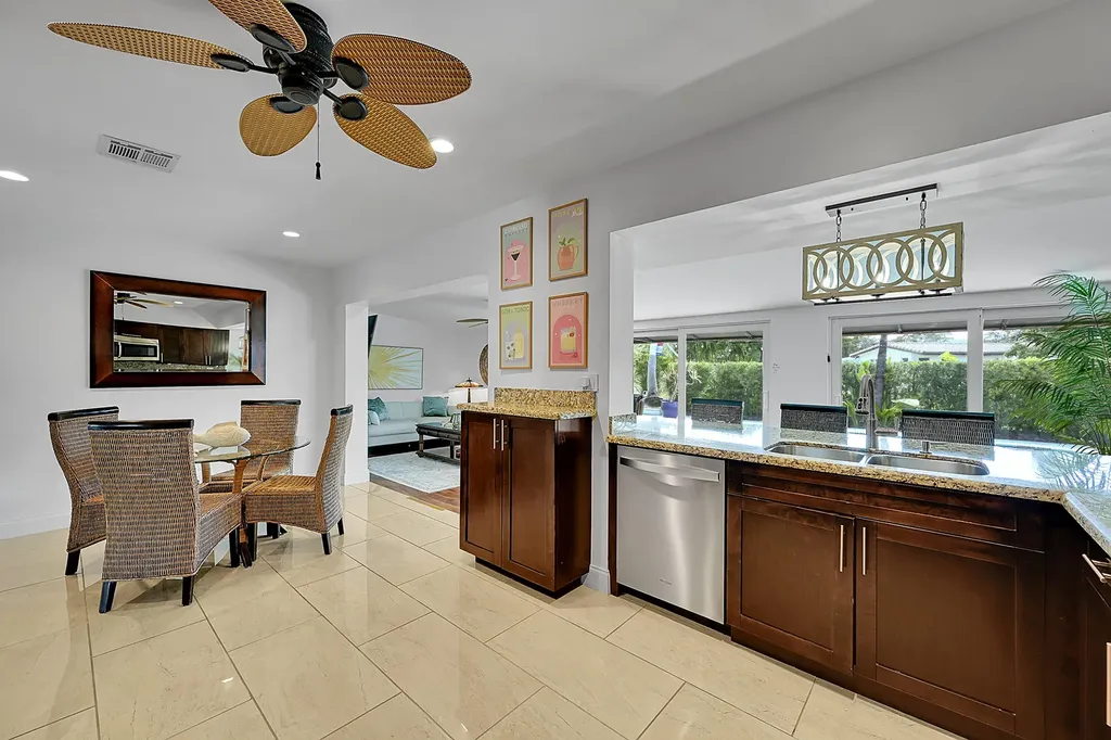 1080 SE 9th Avenue Pompano Beach FL 33060