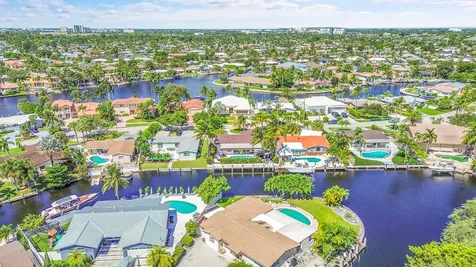 1080 SE 9th Avenue Pompano Beach FL 33060