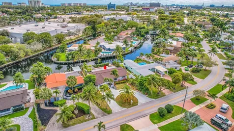 1080 SE 9th Avenue Pompano Beach FL 33060