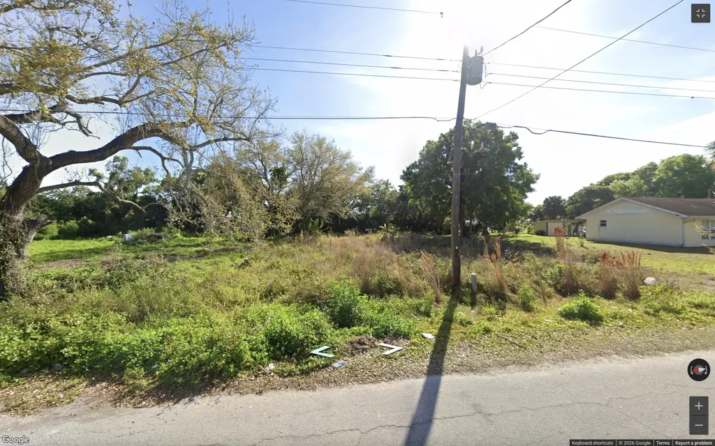 1009 SW 15th Street NE Okeechobee FL 34974