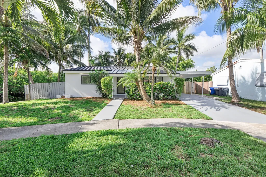 3030 Arthur Street Hollywood FL 33021