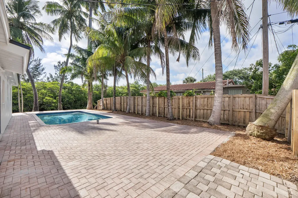3030 Arthur Street Hollywood FL 33021