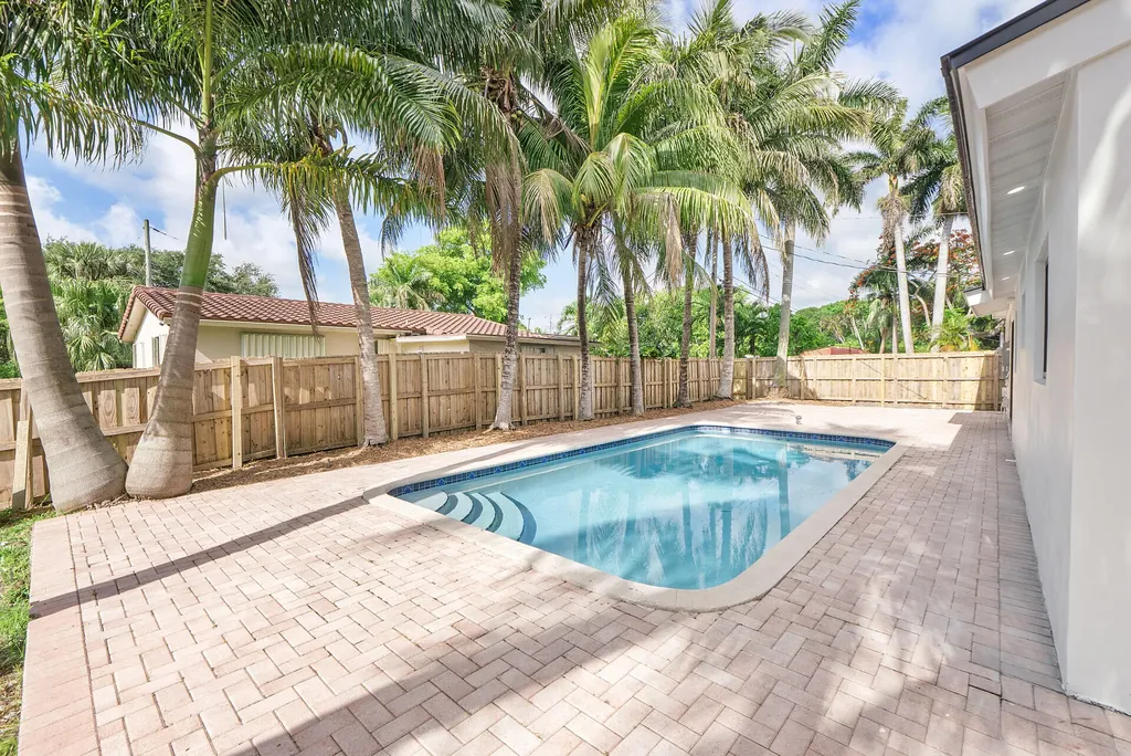 3030 Arthur Street Hollywood FL 33021