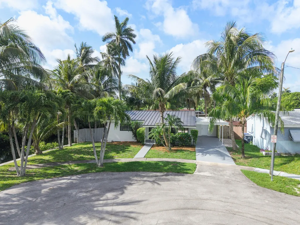 3030 Arthur Street Hollywood FL 33021
