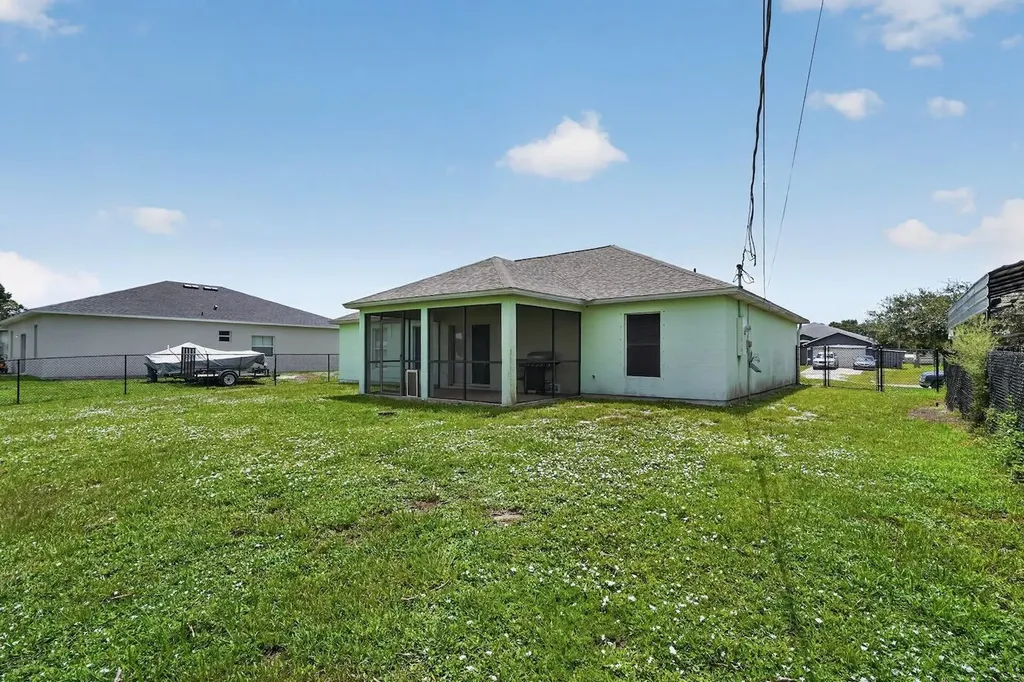 7816 100th Avenue Vero Beach FL 32967