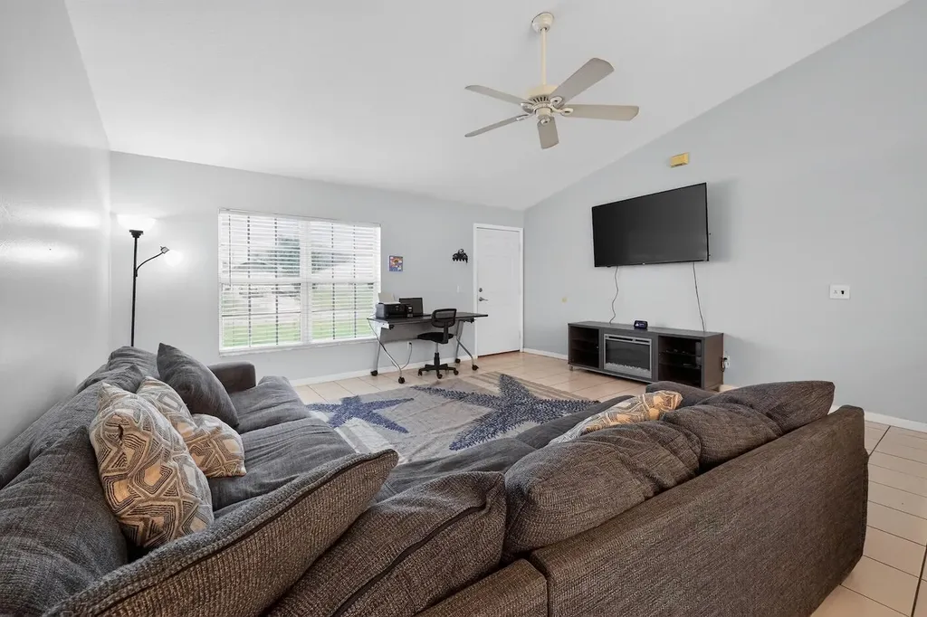 7816 100th Avenue Vero Beach FL 32967