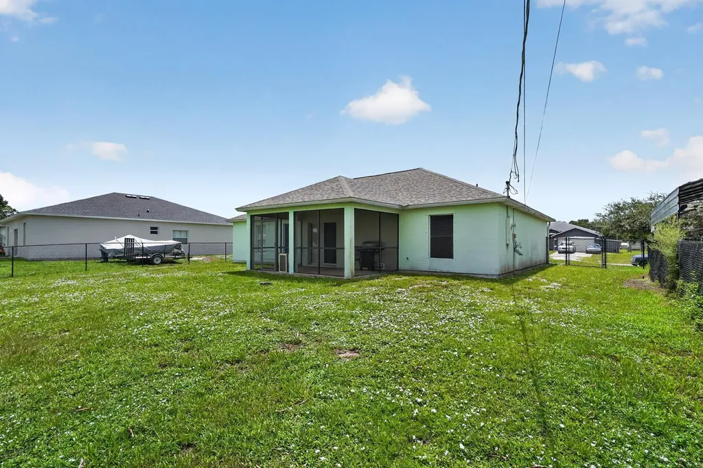 7816 100th Avenue Vero Beach FL 32967