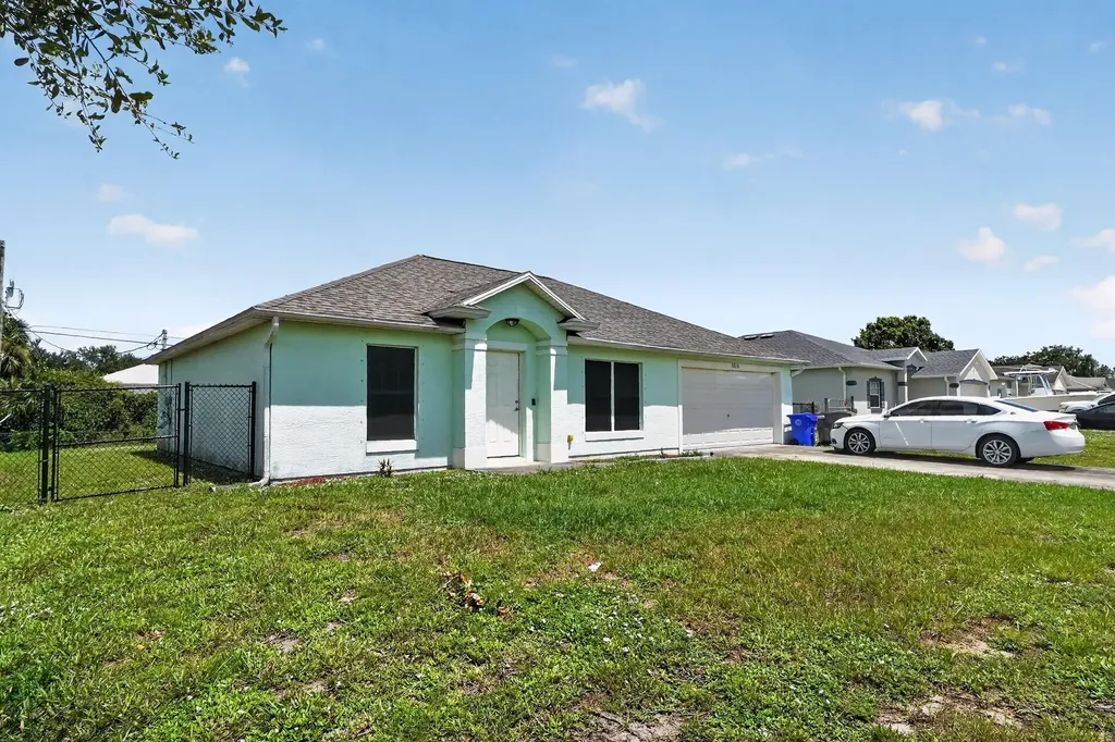 7816 100th Avenue Vero Beach FL 32967