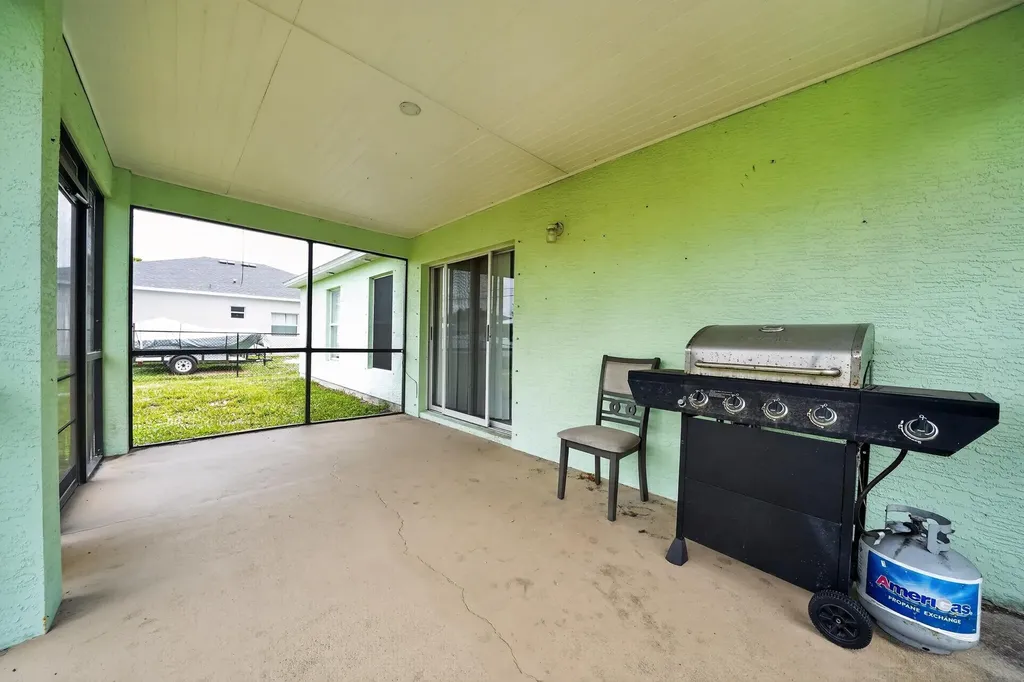 7816 100th Avenue Vero Beach FL 32967