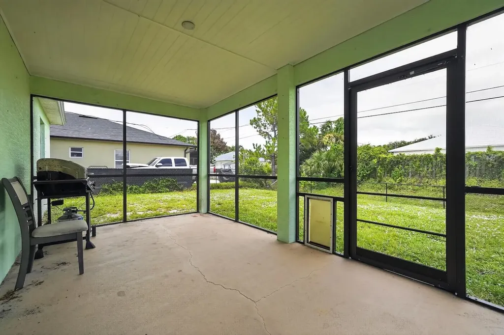 7816 100th Avenue Vero Beach FL 32967