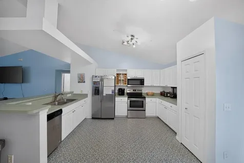 7816 100th Avenue Vero Beach FL 32967