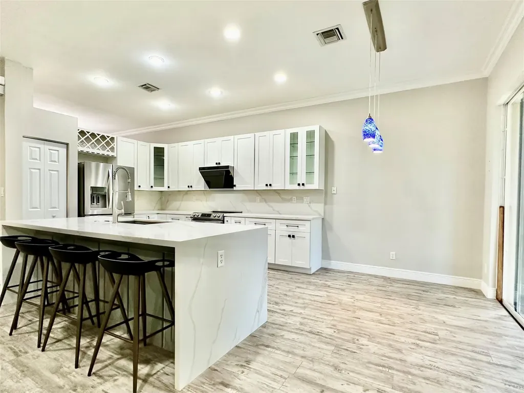 4109 W Whitewater Avenue Weston FL 33332