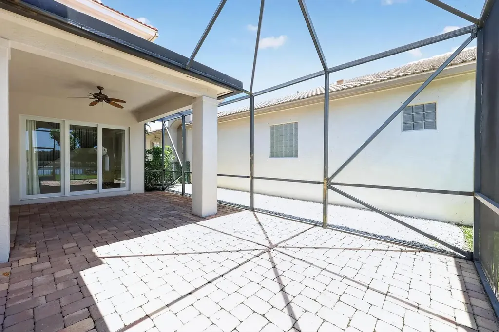 143 Isle Verde Way Palm Beach Gardens FL 33418