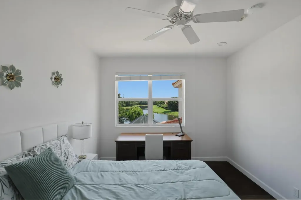 143 Isle Verde Way Palm Beach Gardens FL 33418