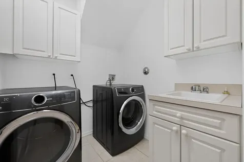 143 Isle Verde Way Palm Beach Gardens FL 33418