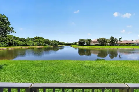 143 Isle Verde Way Palm Beach Gardens FL 33418