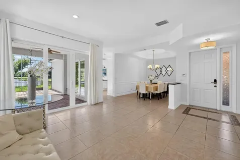 143 Isle Verde Way Palm Beach Gardens FL 33418