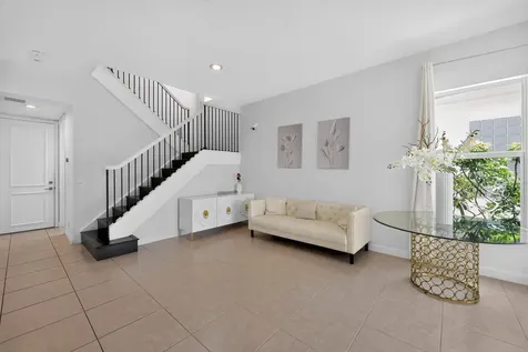 143 Isle Verde Way Palm Beach Gardens FL 33418