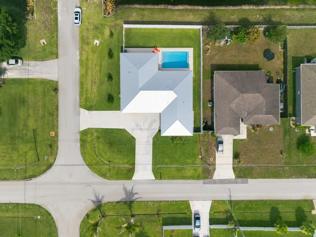4282 SW Earnest Street Port St Lucie FL 34953