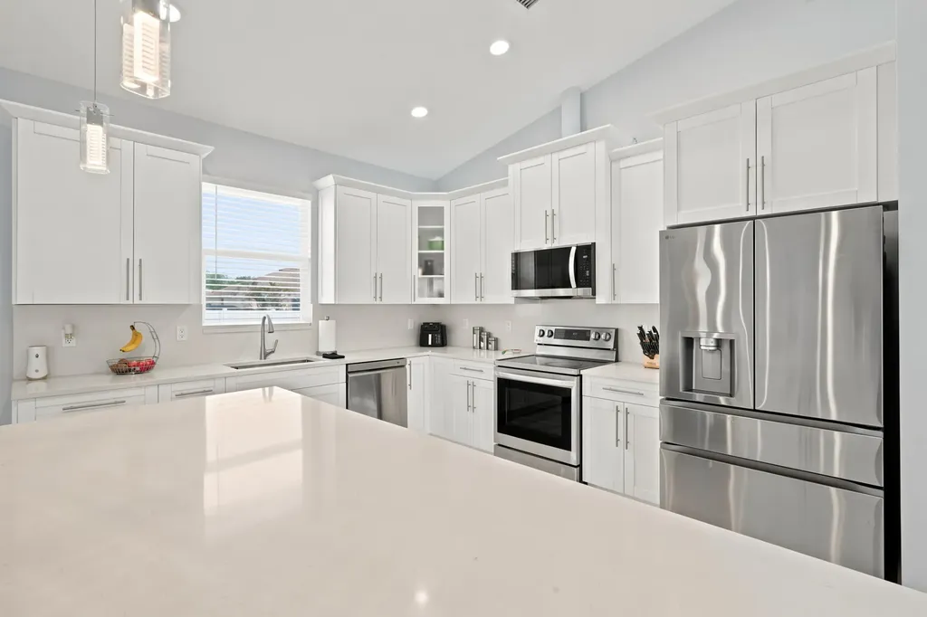 4282 SW Earnest Street Port St Lucie FL 34953
