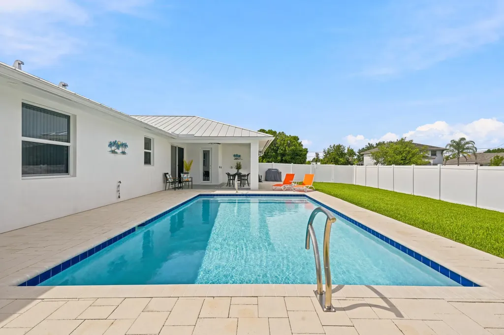 4282 SW Earnest Street Port St Lucie FL 34953