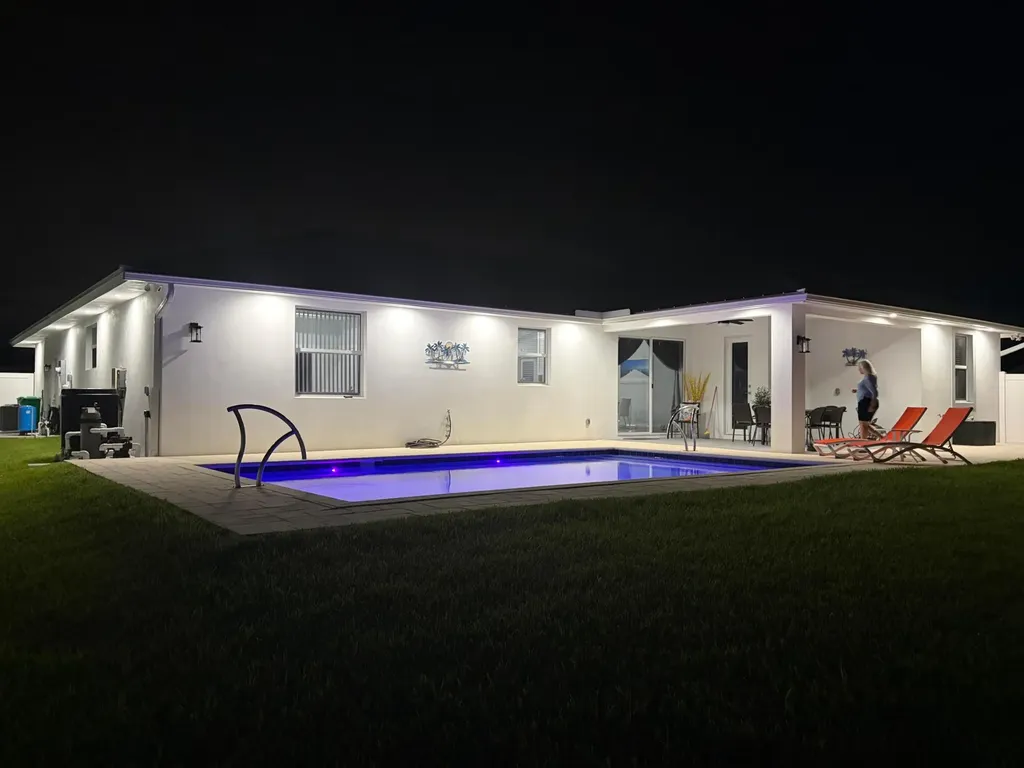 4282 SW Earnest Street Port St Lucie FL 34953