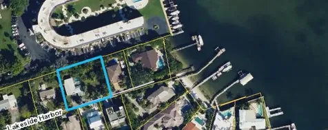 631 Lakeside Harbor Boynton Beach FL 33435