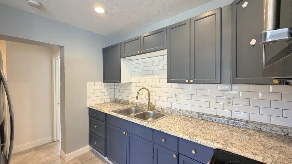 607 N 19th Street Fort Pierce FL 34950